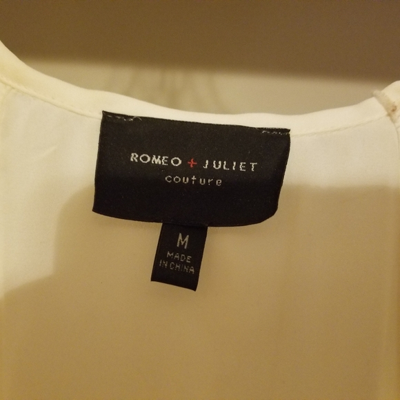 Blouse - Picture 2 of 5